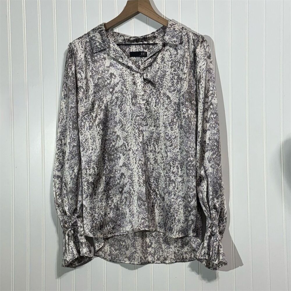 KUT from the Kloth XL Silky Snakeskin Blouse Office‎ Siren Satin Animal Print
